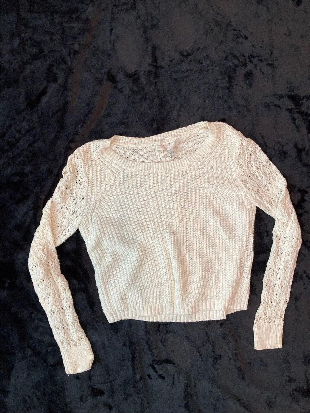 LC Lauren Conrad White Sweater Womens Crochet Long Sleeves Pull Over